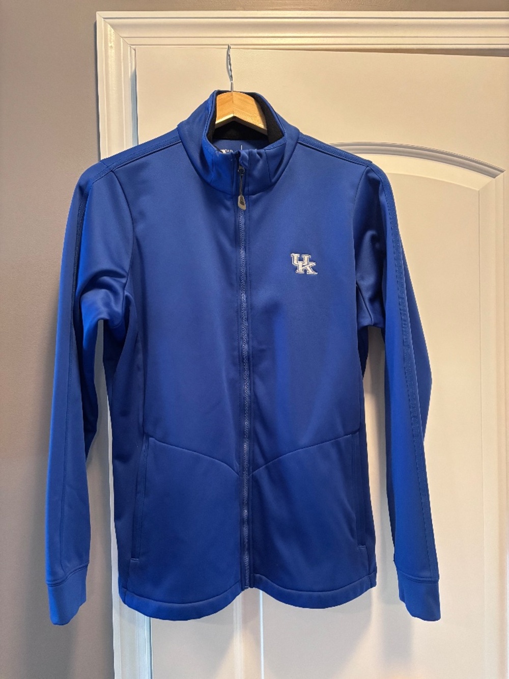 University of Kentucky (UK) Antigua Women's Soft Shell Jacket Size large (L)